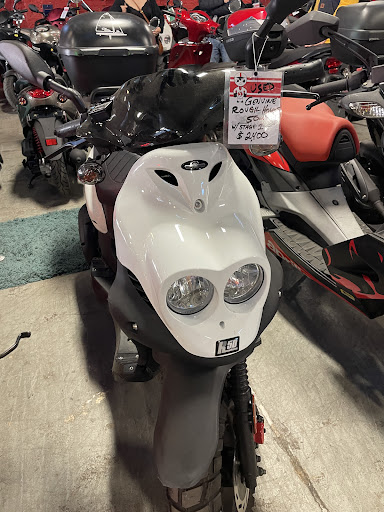 Motor Scooter Dealer «Sportique Scooters», reviews and photos, 160 S Broadway, Denver, CO 80209, USA