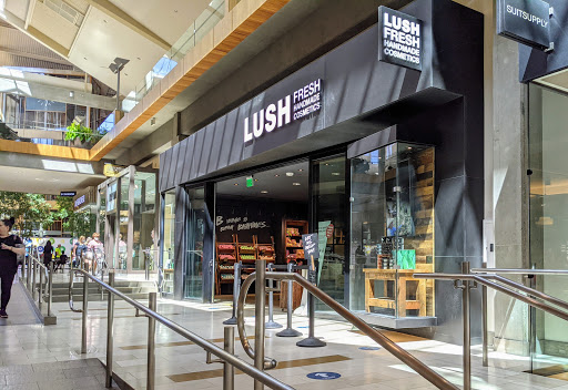 Cosmetics Store «LUSH», reviews and photos, 575 Bellevue Way NE #128, Bellevue, WA 98004, USA