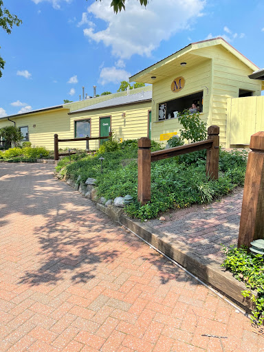 Winery «Montelle Winery», reviews and photos, 201 Montelle Dr, Augusta, MO 63332, USA