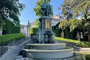 Statue of Counts Egmont and Hoorn image