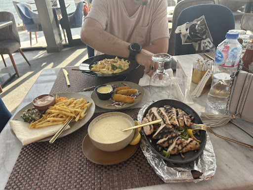 مطعم حلا – Hala restaurant 