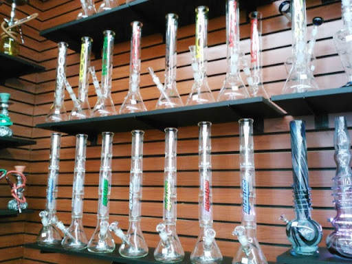 Tobacco Shop «oasis smoke shop», reviews and photos, 4212 Union Rd, Cheektowaga, NY 14225, USA