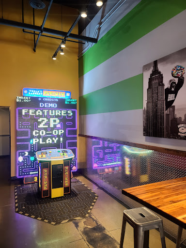 Donut Shop «Hurts Donut», reviews and photos, 1111 E Republic Rd #164, Springfield, MO 65807, USA