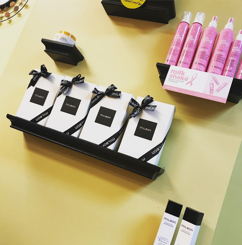 Milano Styling Salon 18037