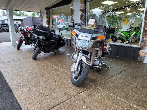 Motorsports Store «Nielsen Enterprises», reviews and photos, 130 S Milwaukee Ave, Lake Villa, IL 60046, USA