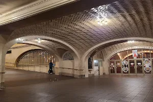 Whispering Gallery in Grand Central Terminal image