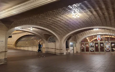 Whispering Gallery in Grand Central Terminal image