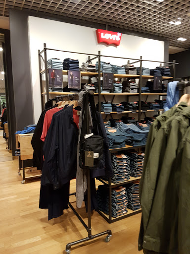 Stores to buy pants Lyon