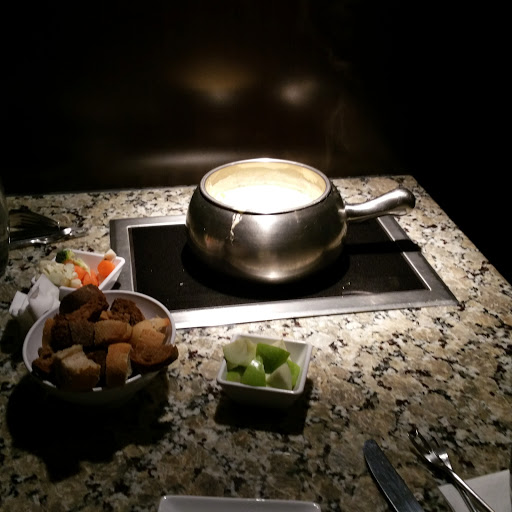 Cell Phone Store «Verizon Authorized Retailer – Cellular Sales», reviews and photos, 2001 South Rd Ste C-104, Poughkeepsie, NY 12601, USA