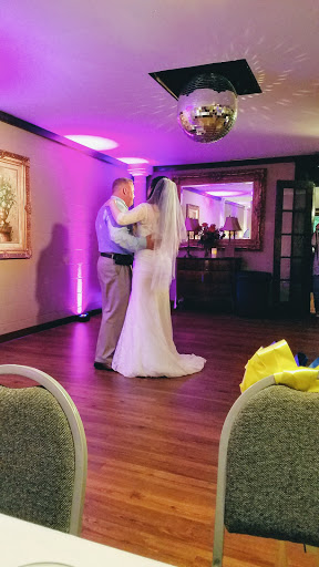 Event Venue «Rosewood Chapel and Event Center», reviews and photos, 379 Glenn Jones Rd, Gainesboro, TN 38562, USA