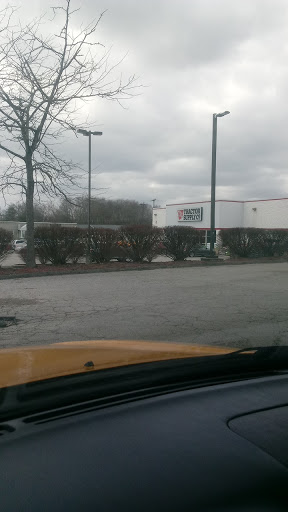 Home Improvement Store «Tractor Supply Co.», reviews and photos, 3790 Teays Valley Road, Hurricane, WV 25526, USA
