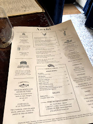 Photo n°1 de Anahi à Paris ()