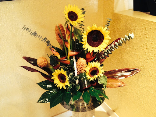 Florist «Seasons Flowers of South Beach», reviews and photos, 1526 Alton Rd, Miami Beach, FL 33139, USA