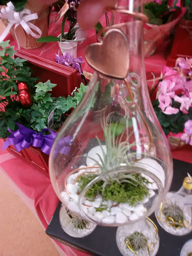 Supermarket «Food City», reviews and photos, 1135 Claypool Hill Mall Rd, Cedar Bluff, VA 24609, USA