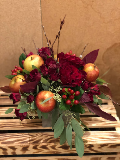 Florist «Avenue J Florist», reviews and photos, 1502 Avenue J, Brooklyn, NY 11230, USA