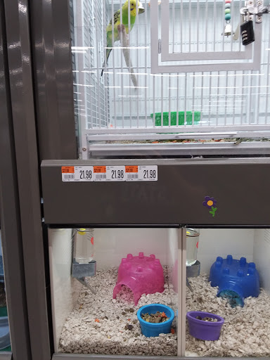 Pet Supply Store «Pet Supplies Plus», reviews and photos, 13360 W 87th St Pkwy, Lenexa, KS 66215, USA