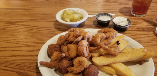 American Restaurant «Cracker Barrel Old Country Store», reviews and photos, 2140 Mana Ct, Rock Hill, SC 29730, USA