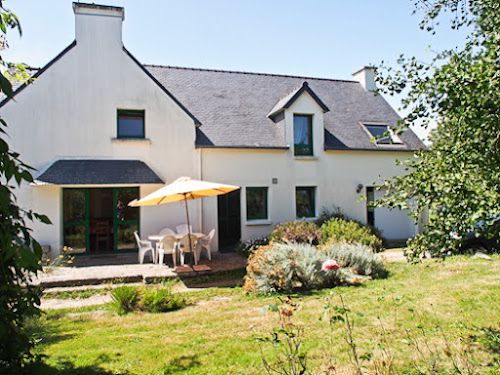 Lodge Kersta:Location de vacances/gîte grande capacité bord de mer Concarneau Pont aven Finistère Sud Névez