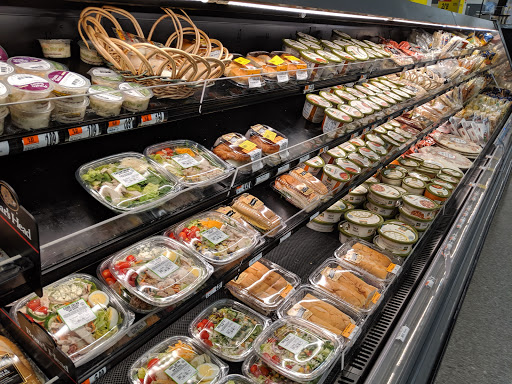 Grocery Store «Stop & Shop», reviews and photos, 2350 N Ocean Ave, Farmingville, NY 11738, USA