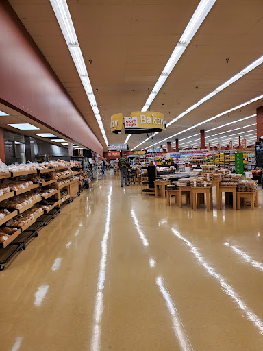 Supermarket «Giant Eagle Supermarket», reviews and photos, 700 Moraine Pointe Plaza, Butler, PA 16001, USA
