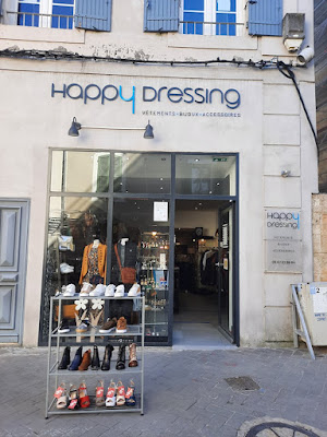 Happy dressing à L'Isle-sur-la-Sorgue