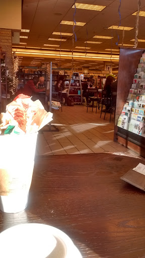 Book Store «Barnes & Noble», reviews and photos, 960 S Colorado Blvd, Glendale, CO 80246, USA
