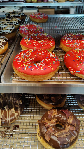 Donut Shop «Crafted Donuts», reviews and photos, 18011 Newhope St f, Fountain Valley, CA 92708, USA