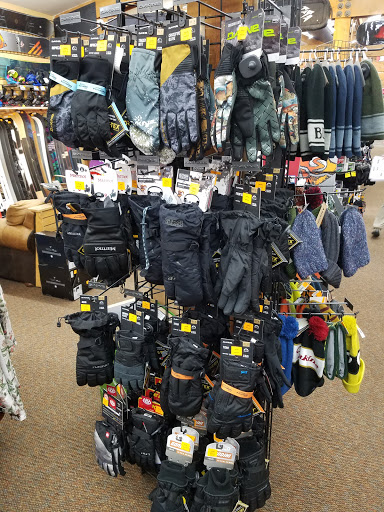 Outdoor Sports Store «Redding Sports Ltd», reviews and photos, 950 Hilltop Dr, Redding, CA 96003, USA