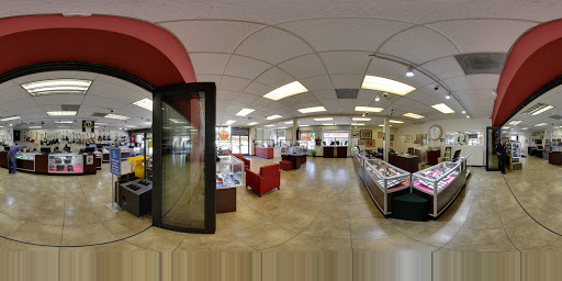 Pawn Shop «Van Nuys Pawnshop», reviews and photos, 6374 Van Nuys Blvd, Van Nuys, CA 91401, USA