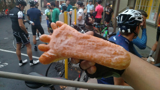 Donut Shop «Donut Alley», reviews and photos, 471 Magnolia Ave, Larkspur, CA 94939, USA