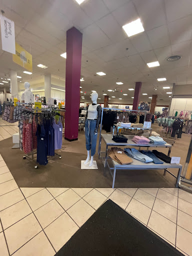 Department Store «JCPenney», reviews and photos, 100 4 Seasons Town Center Ent, Greensboro, NC 27407, USA