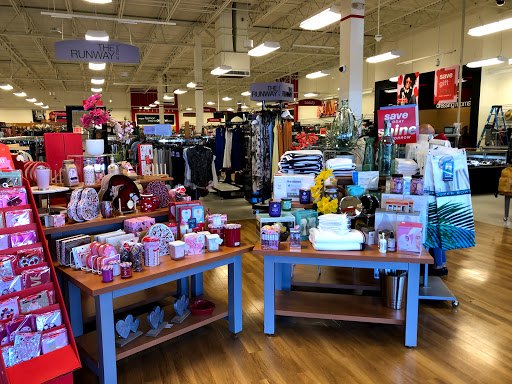 Department Store «T.J. Maxx», reviews and photos, 1920 Cordova Rd, Fort Lauderdale, FL 33316, USA