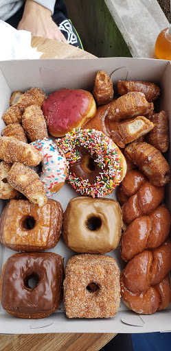 Donut Shop «Happy Donut», reviews and photos, 1807 El Camino Real, Burlingame, CA 94010, USA