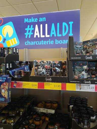 Supermarket «ALDI», reviews and photos, 446 Adams Ave, Huntington, WV 25701, USA