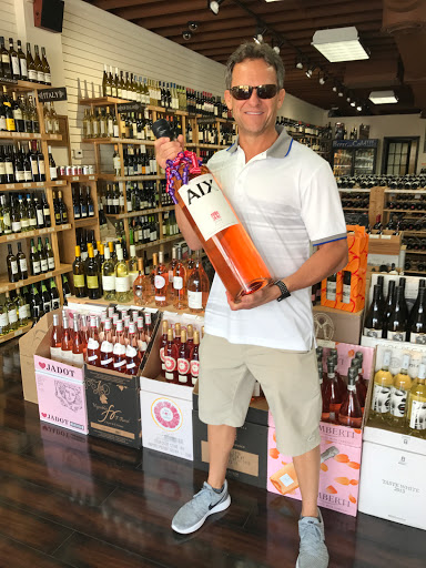 Liquor Store «Roslyn Wine & Liquor (Liquor Store)», reviews and photos, 1366 Old Northern Blvd, Roslyn, NY 11576, USA