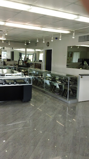 Pawn Shop «Prestige Pawn & Jewelry - Gold & Silver Dealer», reviews and photos, 360 W Indiantown Rd, Jupiter, FL 33458, USA