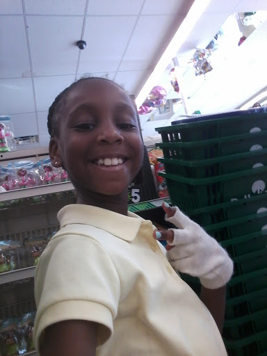 Dollar Store «Dollar Tree», reviews and photos, 4601 NW 199th St, Miami Gardens, FL 33055, USA