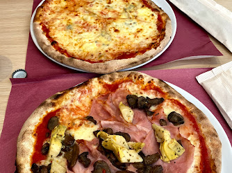 Ai Sapori Pizzeria da Asporto - Panini - Insalatone - Rosticceria