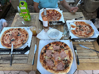 Plats et boissons du Pizzas à emporter NJ PIZZA MANDELIEU à Mandelieu-la-Napoule - n°2