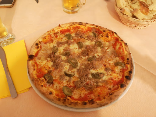 Ristorante, Pizzeria e Appartamenti Renzo & Rita in SantAntioco, Provincia del Sud Sardegna