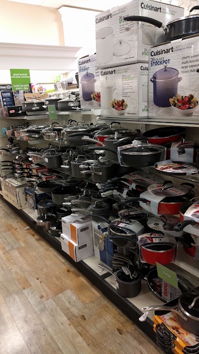 Photos of T.J. Maxx and HomeGoods