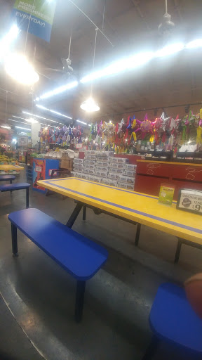 Grocery Store «Fiesta Foods», reviews and photos, 1875 N 1st St, Hermiston, OR 97838, USA