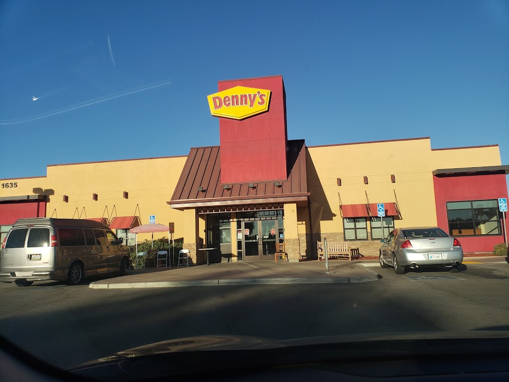 Denny's 93230