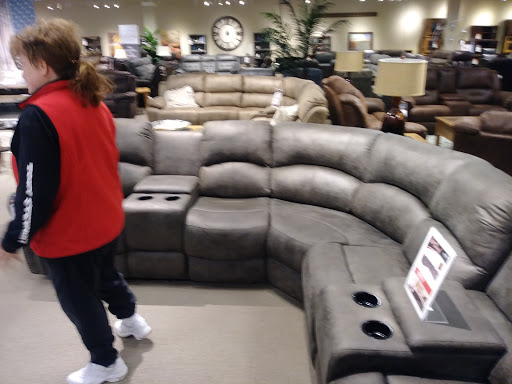 Furniture Store «Becker Furniture World - Northtown», reviews and photos, 304 Northtown Dr NE, Blaine, MN 55434, USA