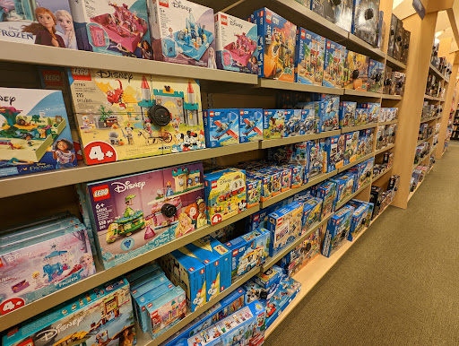 Book Store «Barnes & Noble», reviews and photos, 270 Buckland Hills Dr #1024, Manchester, CT 06040, USA