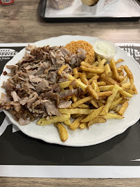 Plats et boissons du Restaurant turc Turquoise Kebab à Givors - n°1