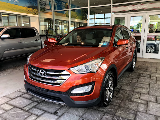 Toyota Dealer «Bennett Toyota», reviews and photos, 1951 Lehigh St, Allentown, PA 18103, USA