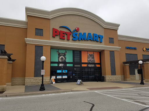 Pet Supply Store «PetSmart», reviews and photos, 131 Highlands Blvd Dr, Manchester, MO 63011, USA