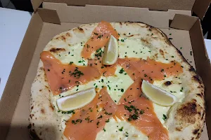 Pizza le Dilemme image