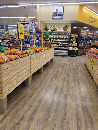 Grocery Store «Jewel-Osco», reviews and photos, 819 S Elmhurst Rd, Des Plaines, IL 60016, USA